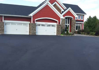 Large residential driveway paving by M. Jones Paving